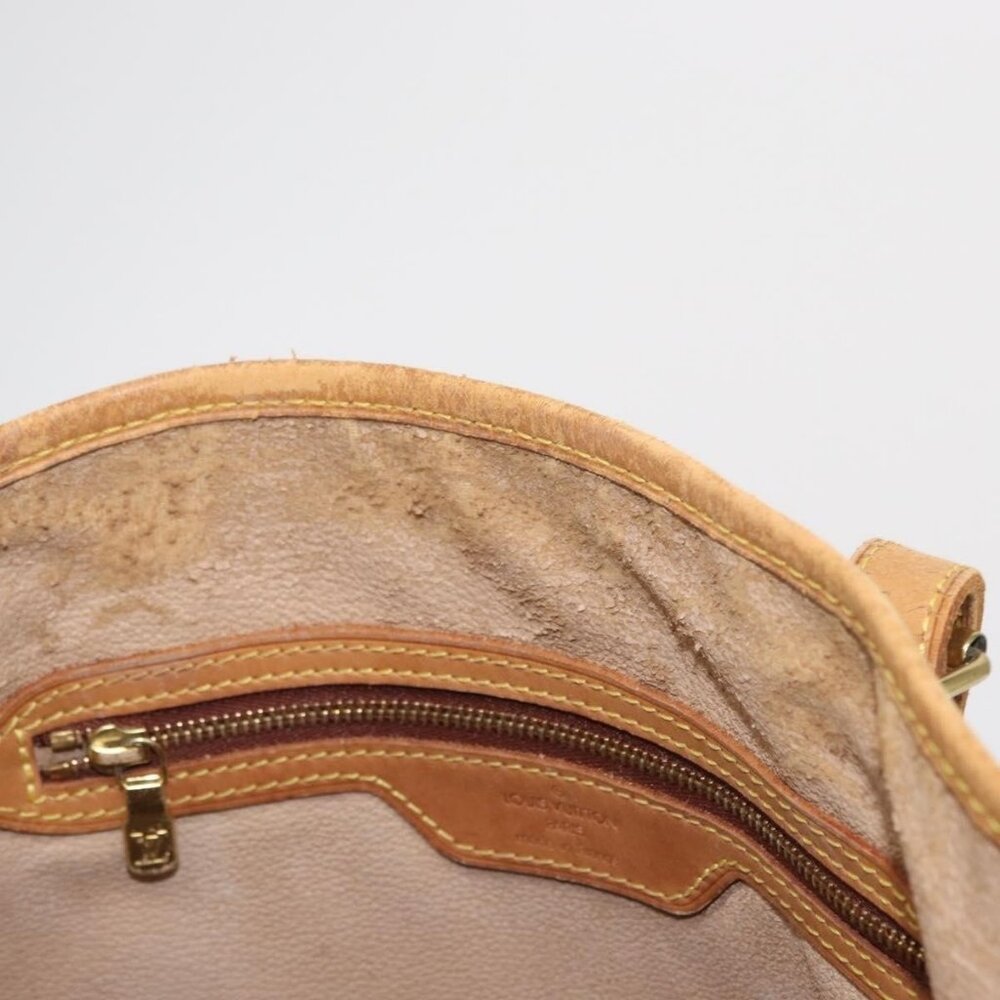 Authentic LOUIS VUITTON Monogram Bucket GM Shoulder Bag M42236 LV - Picture 2 of 16